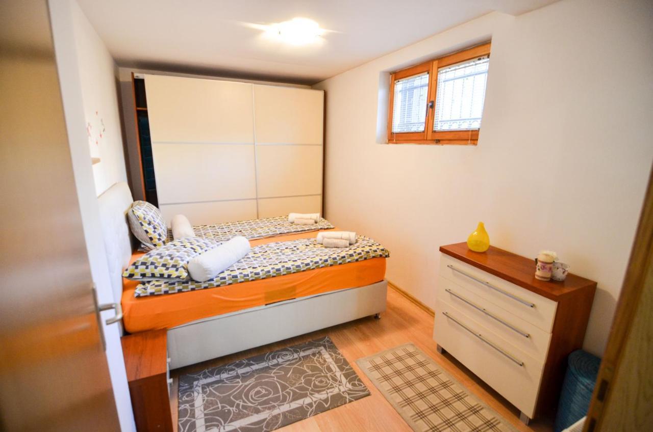 Blacksmith Apartment + Free Private Parking SJJ Extérieur photo
